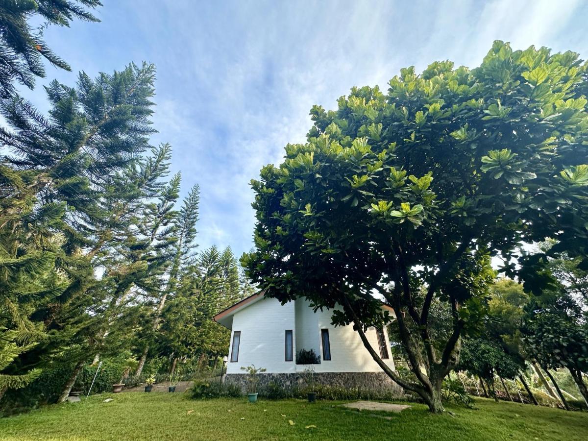Villa Putih Le Cordon Bandung Zewnętrze zdjęcie